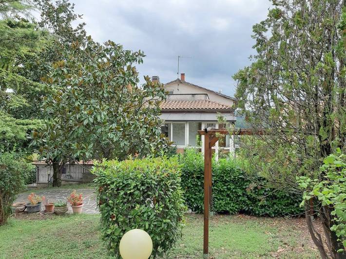 Casa vacanza per 6 persone, con panorama e giardino, con animali domestici in Gubbio