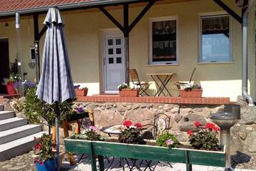 Ferienhaus für 4 Personen, mit Garten in Dobbin-Linstow