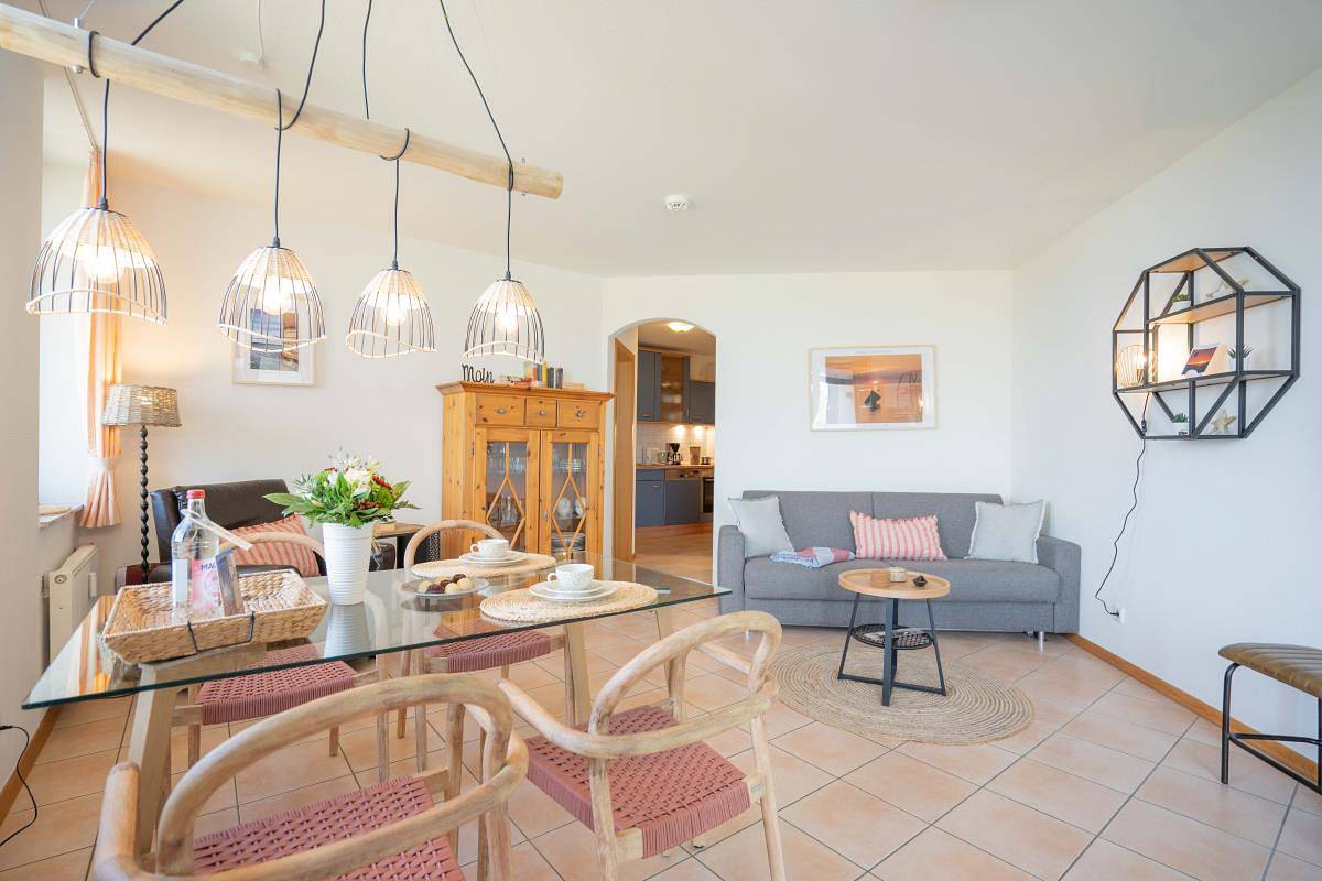 Ganze Ferienwohnung, Inselblume 56 - Ferienwohnung am Südstrand mit Meerblick in Ostfehmarn, Fehmarn