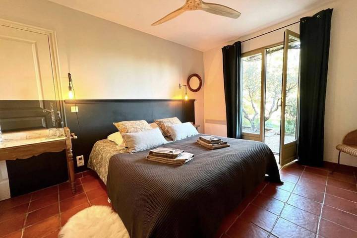 Villa pour 12 personnes, avec piscine et jardin, adapté aux familles dans le Luberon - 3