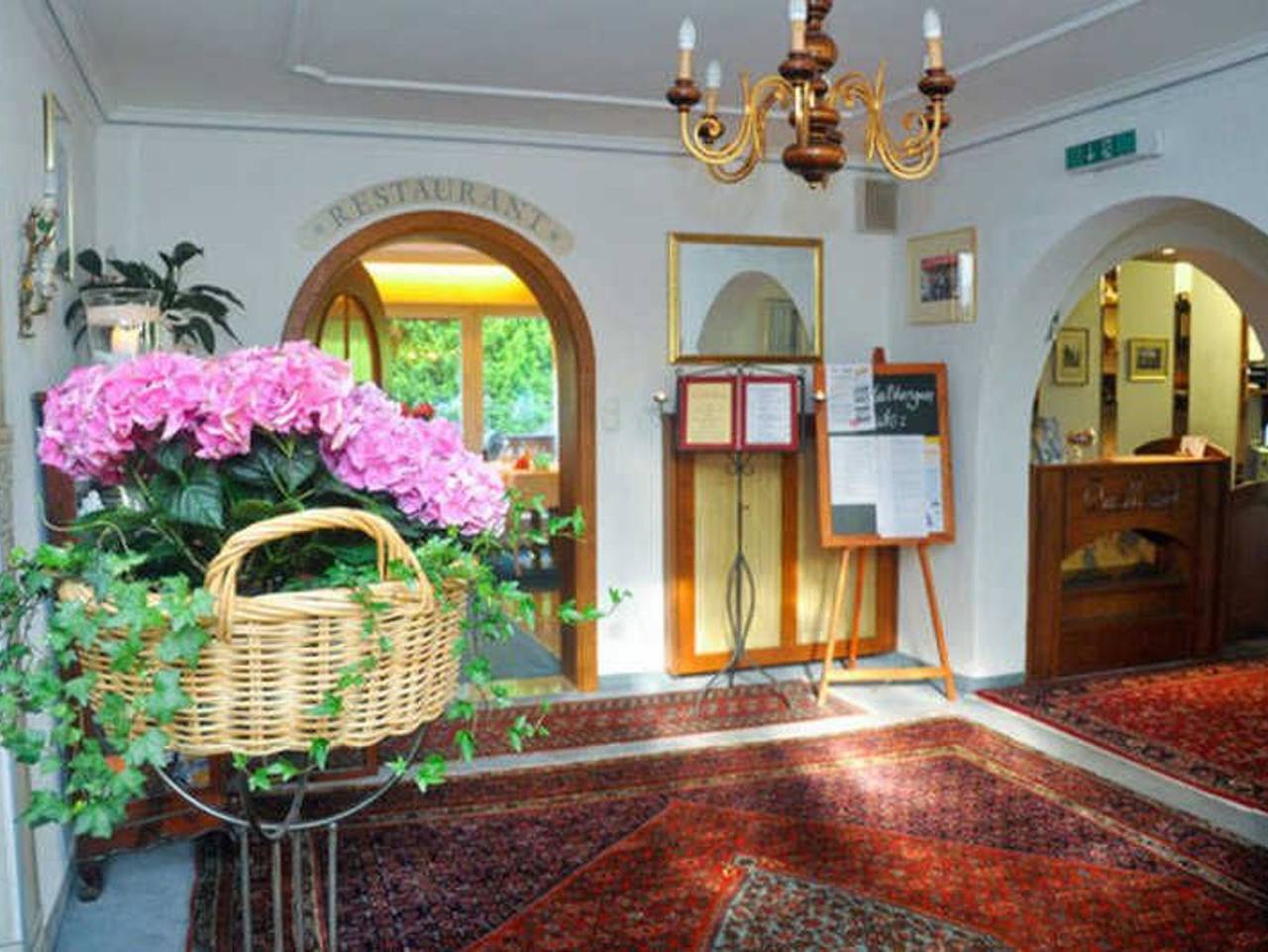 Hotel Quellenhof - Doppelzimmer Standard in Bad Wiessee, Bayerische Alpen