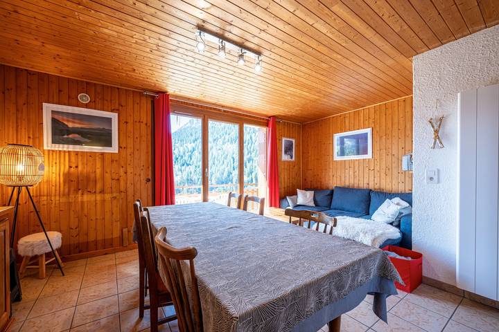 Appartement entier, Appartement "Edelweiss" avec vue sur les montagnes, balcon et Wi-Fi in Aillon-le-Jeune, Région de Chambéry