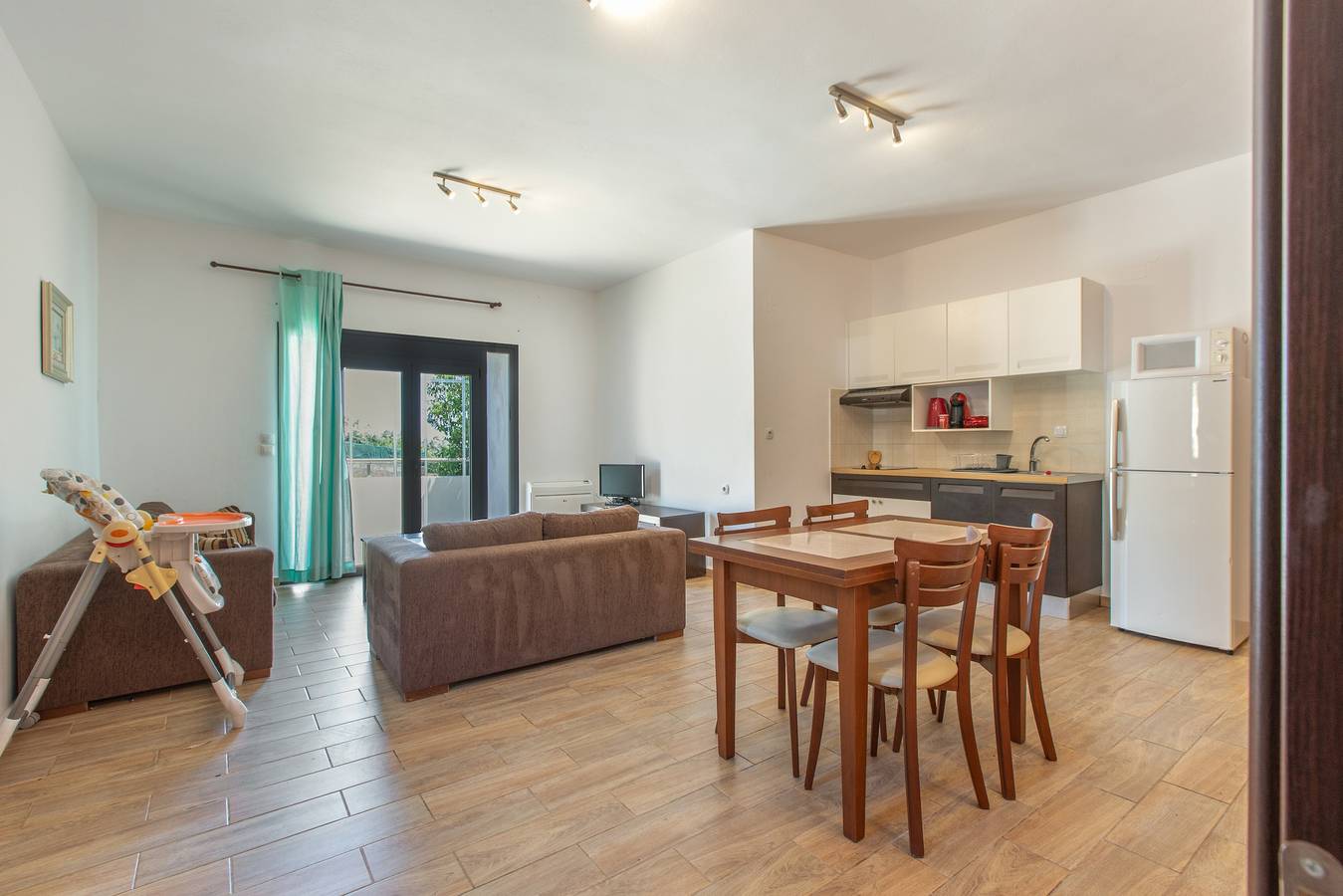 Ganze Wohnung, Libyan Breeze — Ferienwohnung mit Meerblick, Privatpool, Garten & Wlan in Chania und Umgebung