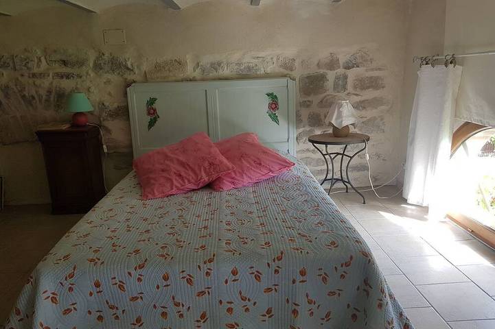 Gîte pour 15 personnes, avec jardin à Courry - 4