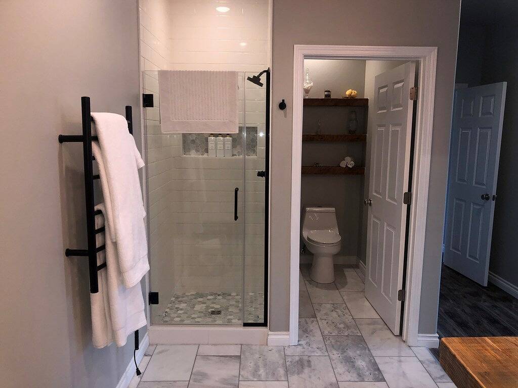 Ganze Wohnung, Urban Wohnung mit zwei Schlafzimmern und zwei Bädern, in Dt Missoula gelegen! in Missoula, Lolo Nationalwald