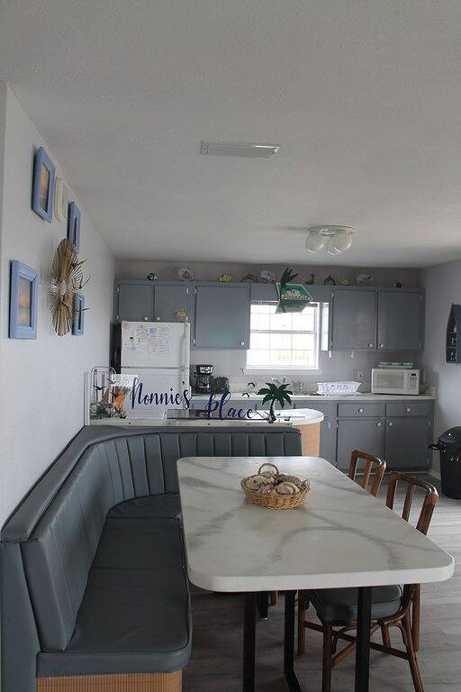 Vacation rental for 10 people, with balcony in Dauphin Island