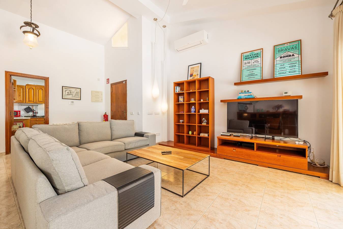 Holiday Home 'Ramón' with Private Pool, Wi-Fi and Air Conditioning in El Arenal, Palma