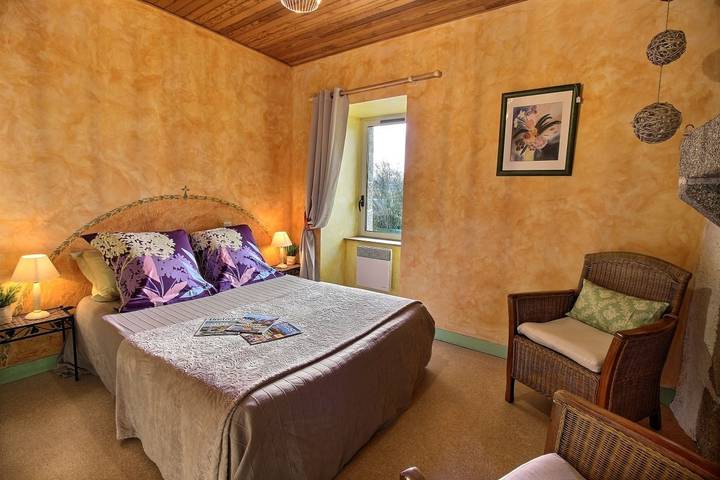 Gîte pour 5 personnes, avec terrasse et jardin à Pédernec - 2