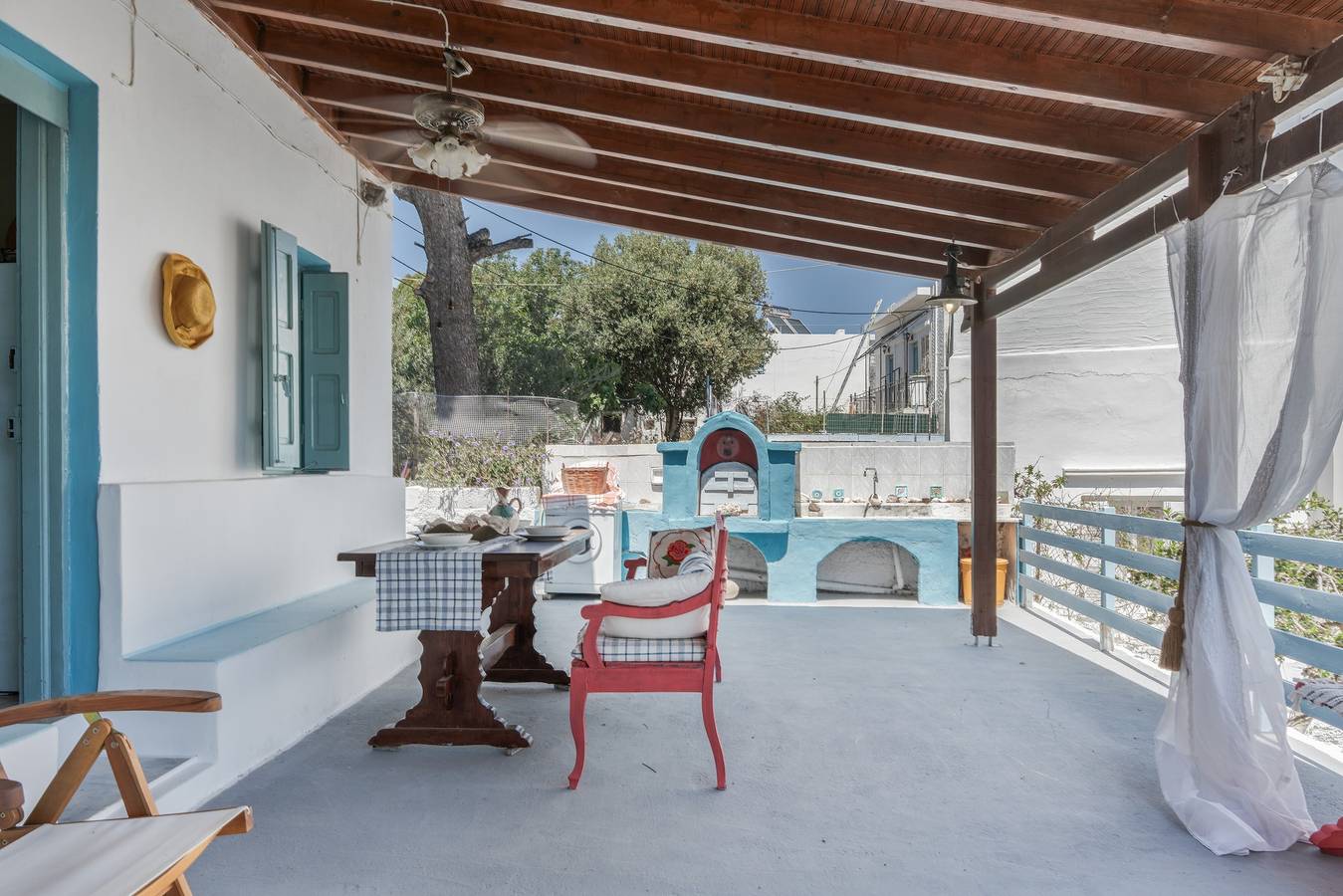 Holiday Home 'Telendos Gallery House' with Sea View, Wi-Fi and Air Conditioning in Kalymnos