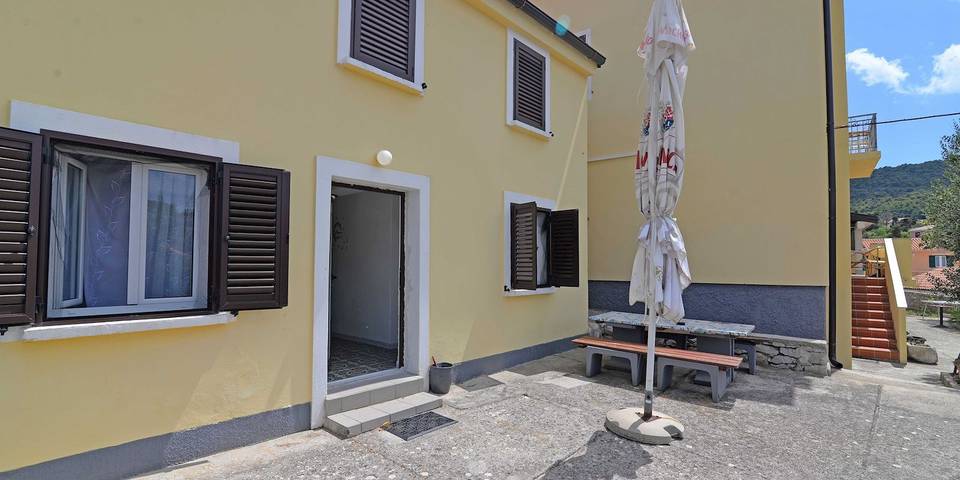 Ośrodek wypoczynkowy dla 4 osób, z balkon/ taras w Chorwacja