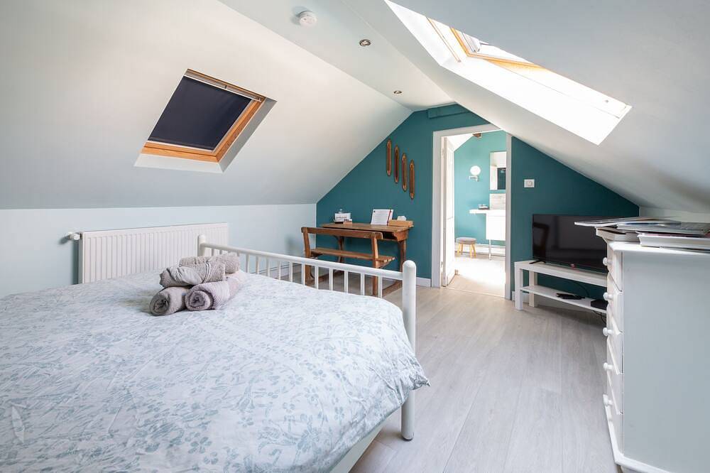 Suite Junior centre ville spa 3 personnes en option, in Tourcoing, Région de Lille