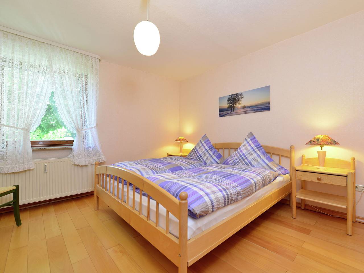 Ganze Wohnung, Moderne Ferienwohnung mit Garten in Eimelrod in Eimelrod, Willingen