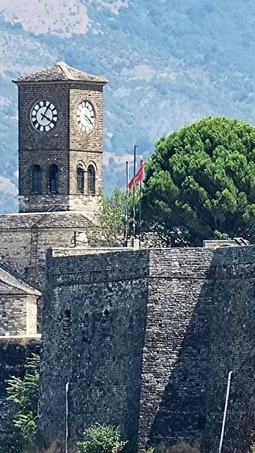Maison d’hôte pour 2 personnes, avec jardin et vue dans Gjirokastër - 4