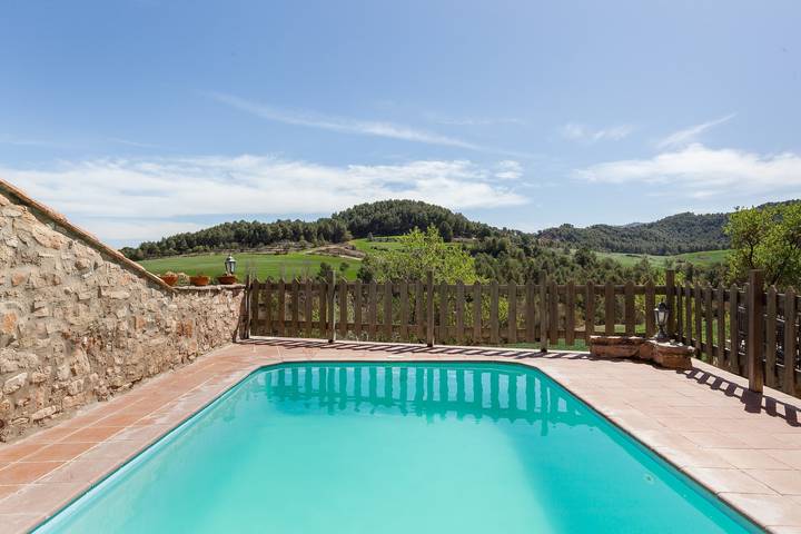Ferieudlejning for 12 personer, med Balkon og Have i Catalonien