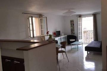 Gîte pour 4 personnes, avec balcon à Corte