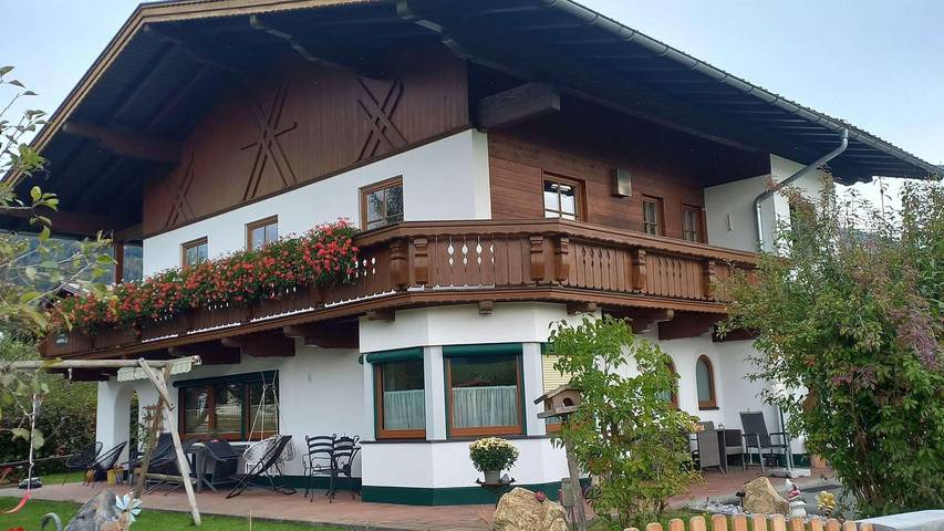 Ferienwohnung für 4 Personen, mit Balkon in Kössen