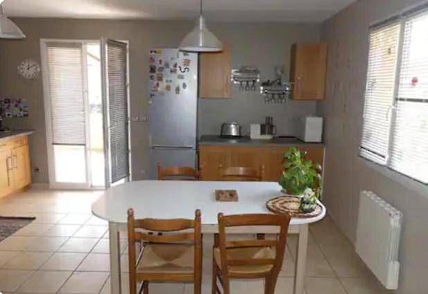 Location de vacances pour 4 personnes, avec jardin, animaux acceptés à Priay - 3