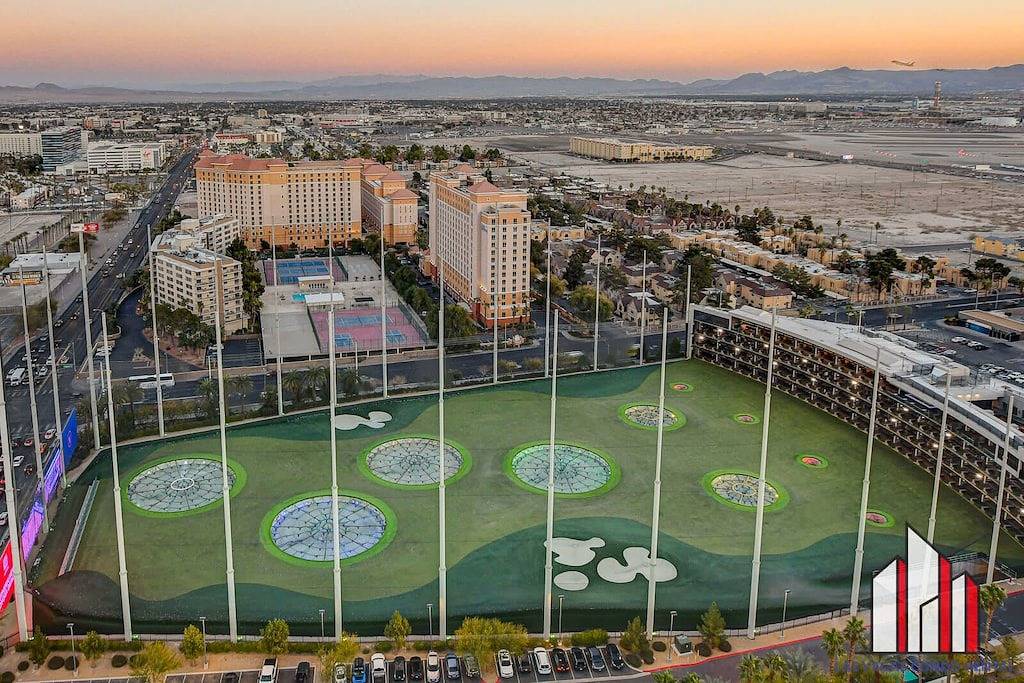 Ganze Wohnung, Mgm Signature-37-814 1Br 2Ba F1 Pits View Balcony in Las Vegas Strip, Paradise