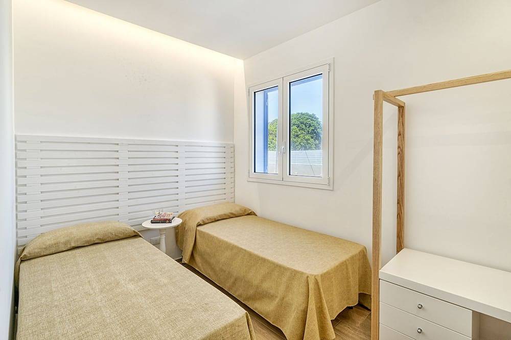 Villa Nettuno, incantevole villa con piscina frontemare in Punta Braccetto, Santa Croce Camerina