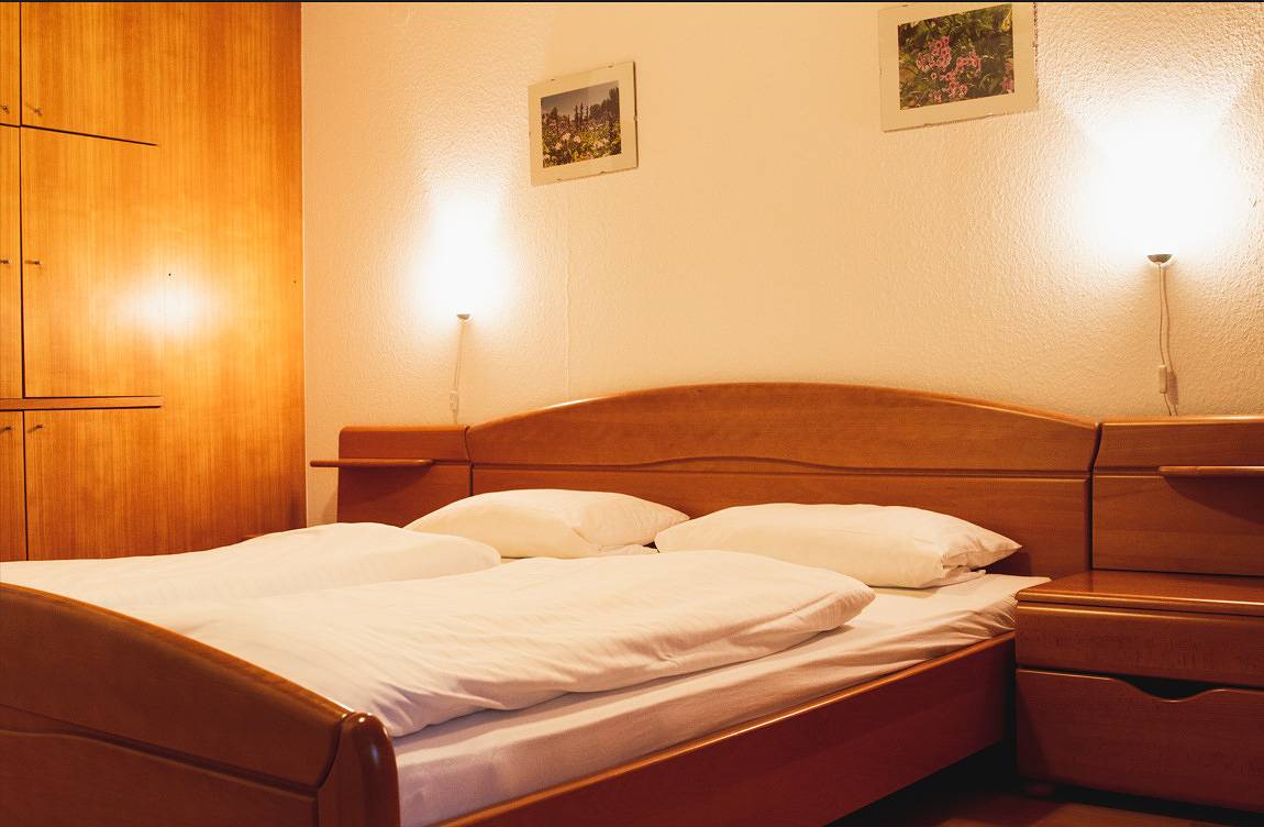 Gasthof Seehof - Doppelzimmer im Nebengebäude, Katg. 2, max. für 2 Personen in Illmensee, Nördlicher Bodensee region