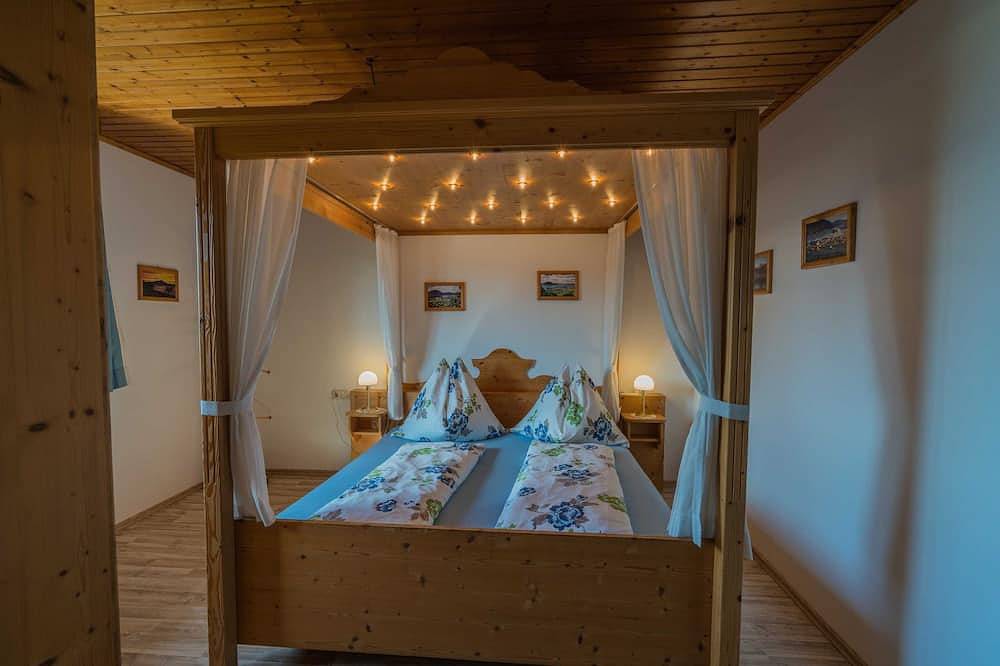 Ferienwohnung Romantik - Apartments Christine in Weyregg am Attersee, Bezirk Vöcklabruck