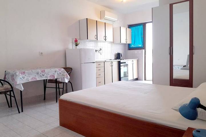 Ganze Wohnung, Studio Appartement am Strand Bucht Pjestata, Peljesac in Dubrovnik-Neretva