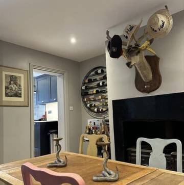 Vacation Rental for 6 Guests in Guildford, Surrey Hills, Picture 4