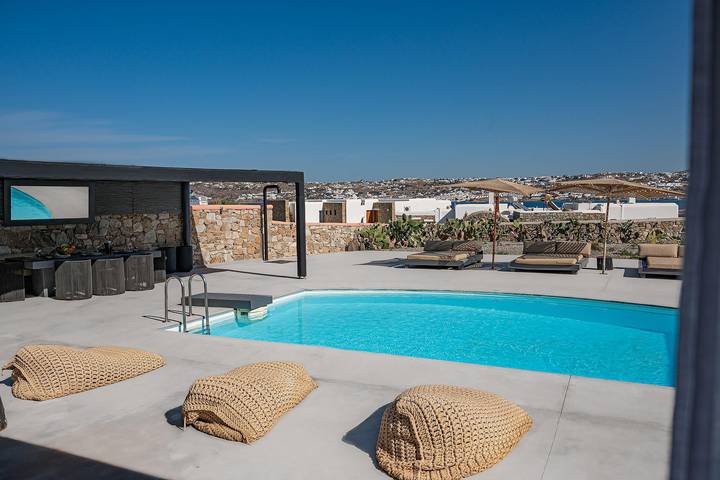 Villa pour 10 personnes, avec jacuzzi ainsi que terrasse et jardin dans Mykonos - 4