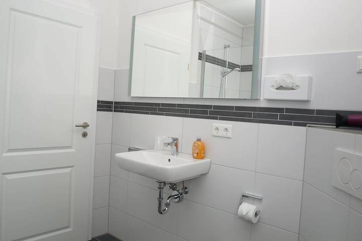 Ferienwohnung für 2 Personen, mit Balkon in Grünendeich - 4