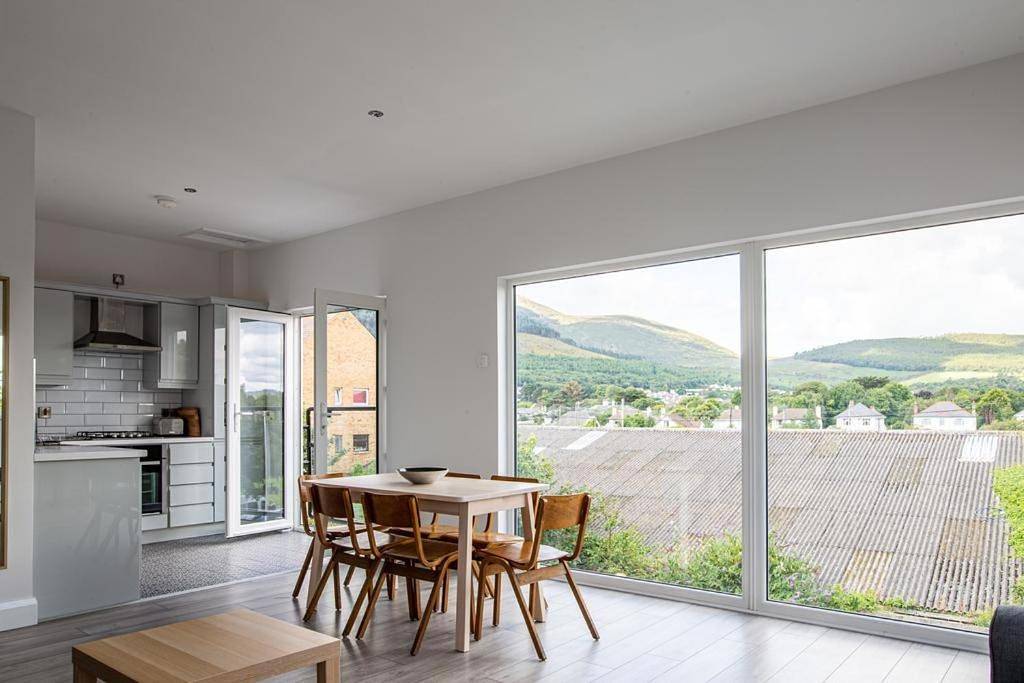 Entire apartment, The Views in Newcastle (County Down), County Down