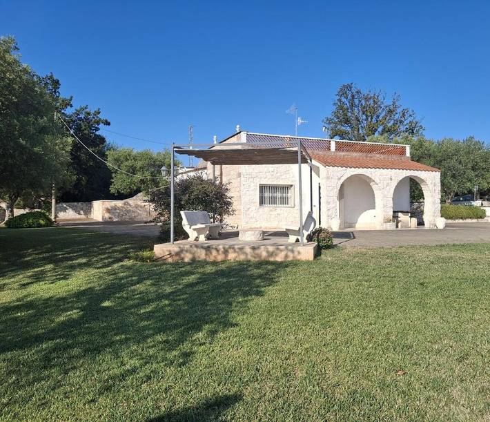 Location de vacances pour 7 personnes, avec vue ainsi que piscine et jardin à Impalata - 3