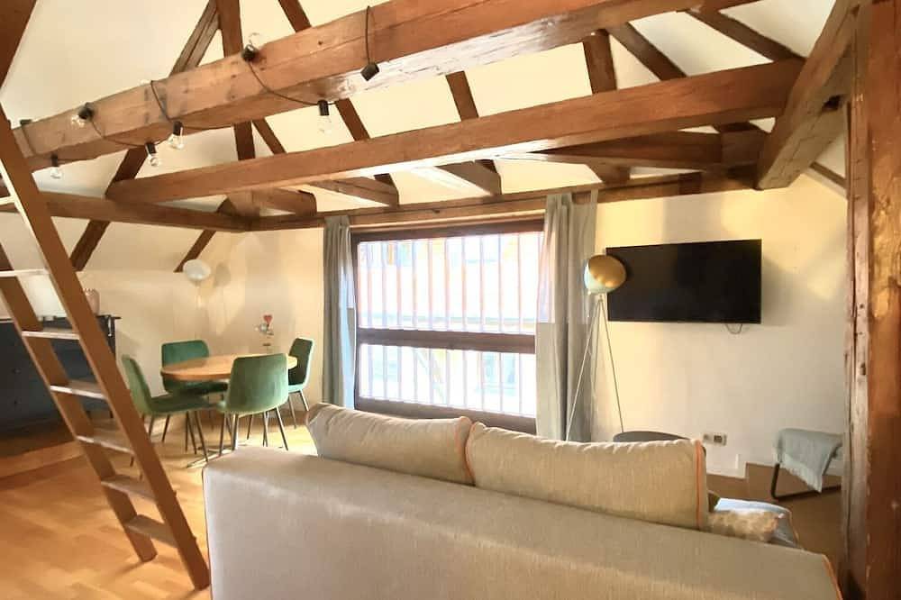 Ganze Wohnung, Ferienwohnung im Herzen der Stadt - direkt an der Isar in Landshut, Ostbayern