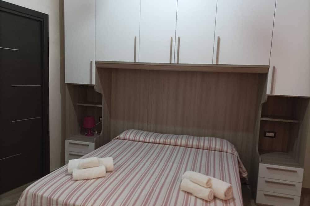 Ganze Wohnung, Cozy two-room apartment in Tropea for 2/4 people with swimming pool near the sea in Santa Domenica, Ricadi (gemeinde)