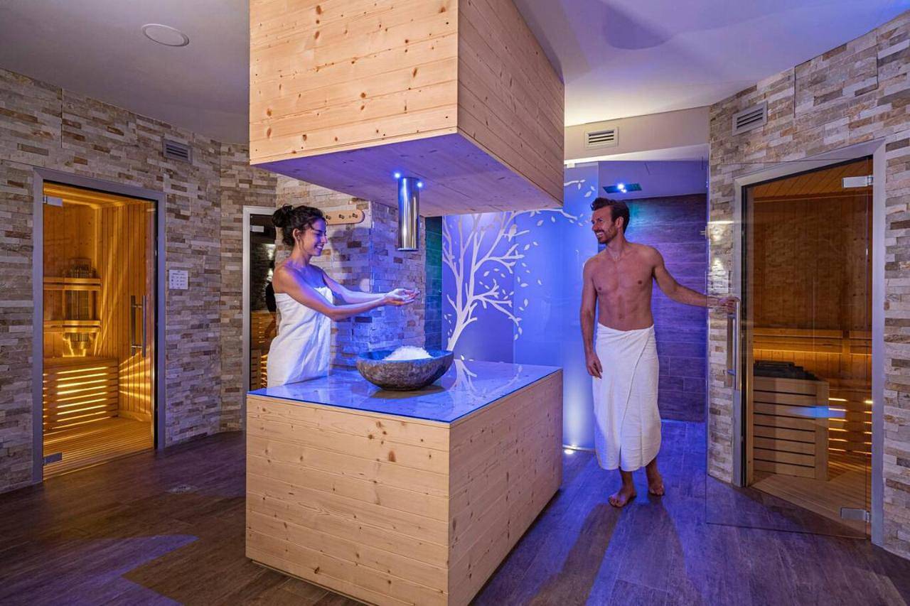 Suite with Mountain View in Passo Tonale, Vermiglio