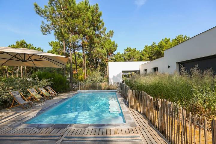 Maison de vacances pour 14 personnes, avec terrasse et jardin dans La Palmyre