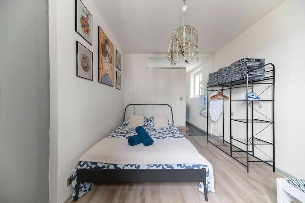 Entire apartment, Le 292 - 29 Avenue Franklin Roosevelt - Clermont in Clermont-Ferrand, Volcans d'Auvergne Regional Nature Park