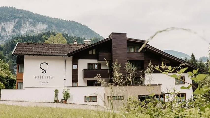 Ferienwohnung für 3 Personen, mit Garten und Terrasse sowie Sauna und Pool, mit Haustier in Unken - 2