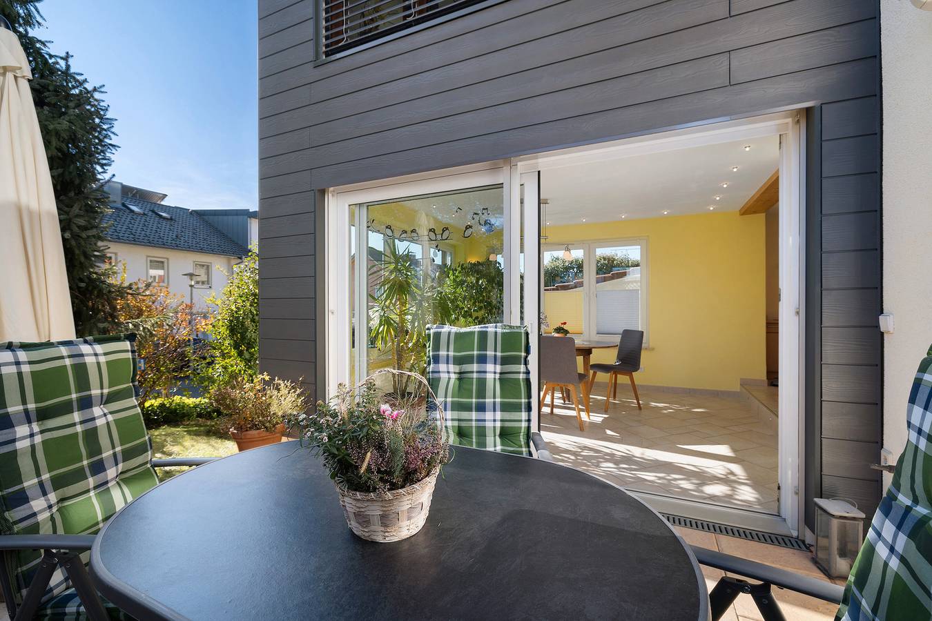 Ganze Wohnung, Ferienwohnung 'Cathleen Bohnert' mit Bergblick, privater Terrasse und Wi-Fi in Lindau, Bayerisch Schwaben