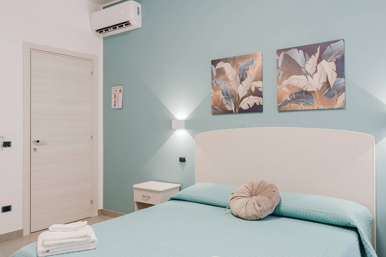 Bed And Breakfast Champagneria "Camera 2" con terrazza condivisa, Wi-Fi e aria condizionata in Castelvetrano, Castelvetrano (Comune)