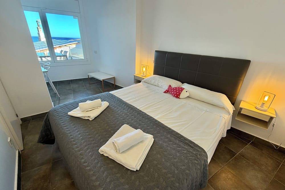Ganze Wohnung, Schöne Wohnung mit Meerblick und dem Hafen von Fornells in Plataforma de Fornells (Begur), Begur