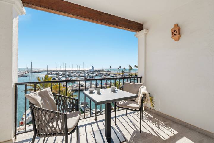 Holiday apartment for 6 people, with ocean view and balcony - 1