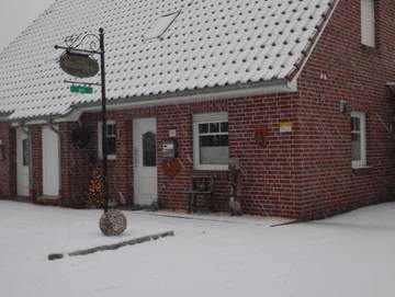 Ferienhaus für 7 Personen, mit Garten in Rhauderfehn