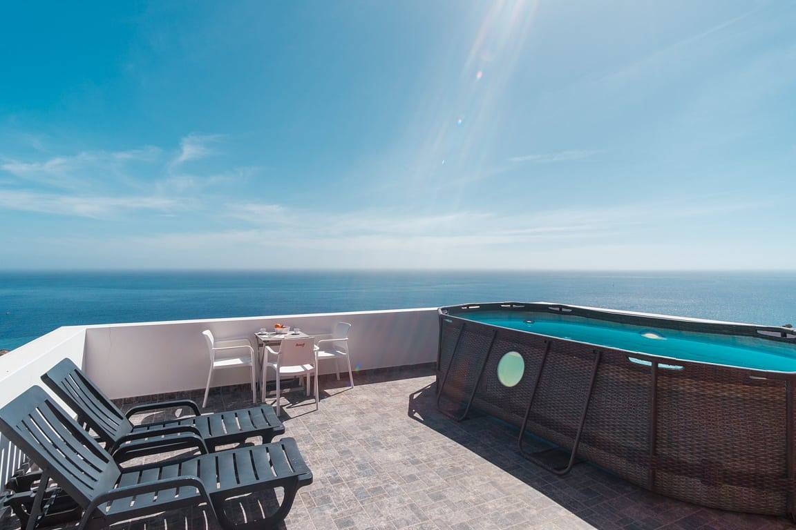 Ganze Wohnung, Ferienwohnung für 3 Personen mit Terrasse in Câmara de Lobos, Madeira