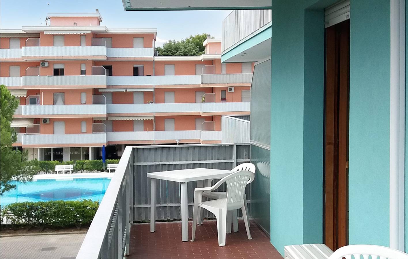 Apartamento vacacional entero, Apartamento junto a la playa con piscina y cocina in Bibione, Provincia de Venezia