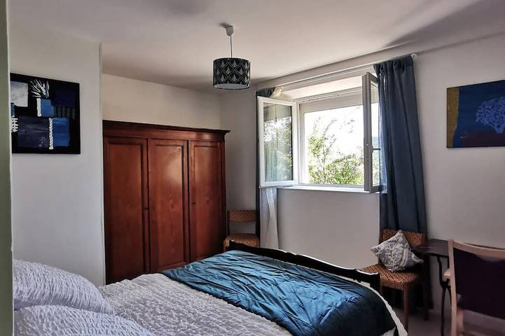 Gîte pour 8 personnes, avec jardin à Saint-Affrique - 2