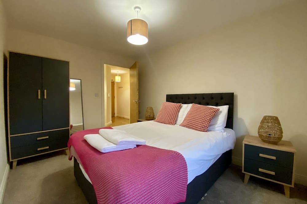 Entire apartment, Wokingham Stylish Two Bedroom Apartment in Wokingham, Berkshire