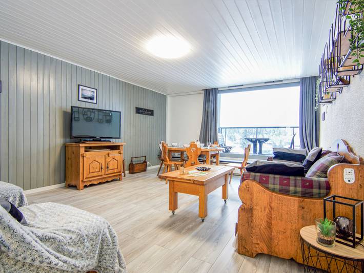 Gîte pour 4 personnes, avec balcon dans Office De Tourisme De La Vallee Blanche - 2