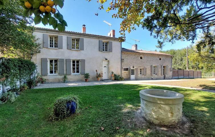 Maison de vacances pour 8 personnes, avec jardin ainsi que terrasse et piscine