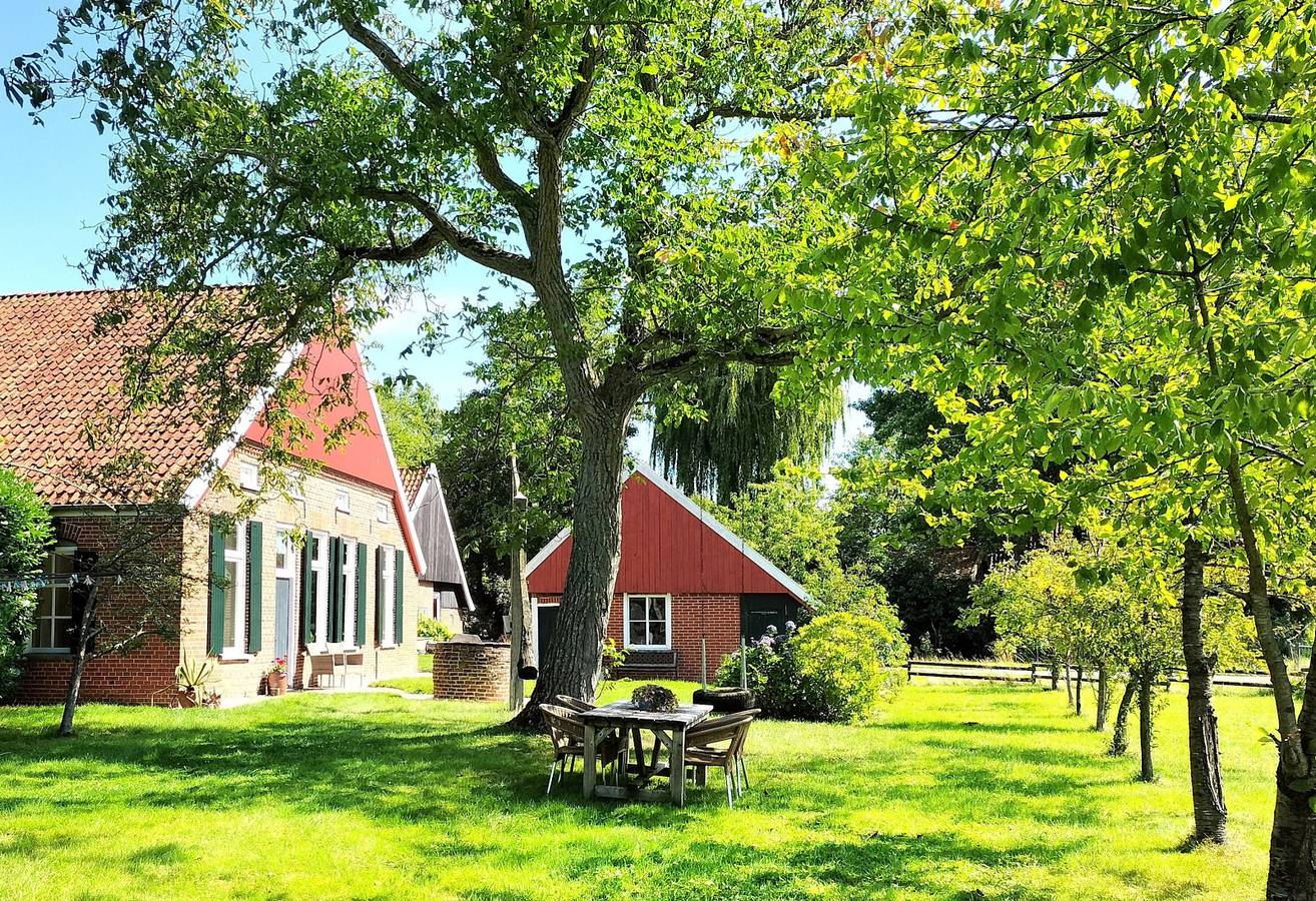 Charaktervolle 7-Personen-Vorderhaus in einem denkmalgeschützten Bauernhof mit großem Gart in Achterhoek