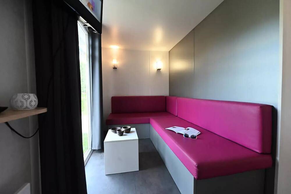 Mobil-home 3 pièces 4 personnes + Tv in Wailly-Beaucamp, Région de Montreuil